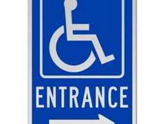 Accessible Entrance Sign Right Arrow